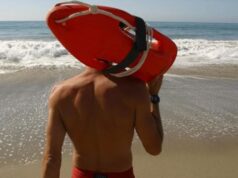 Corsi gratuiti per bagnini | Si cercano candidati in tutte le Province arbus-i-bagnini-salvano-due-persone