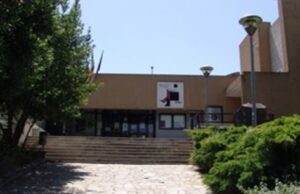 Nuoro, la biblioteca “Satta” è a rischio dopo la legge sul super staff di Solinas biblioteca-satta-senza-finanziamenti-rischia-la-paralisi