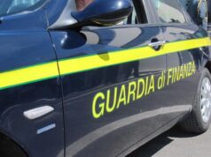 Truffa Covid e vacanze in Sardegna | Mega yacht sequestrato ad Olbia blitz-delle-fiamme-gialle-in-negozi-cinesi