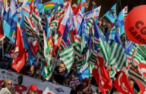 Vertenza Tim, sindacati all’attacco: “Lavoratori lasciati soli dalla Regione” cineworld-la-protesta-dei-lavoratori-in-regione