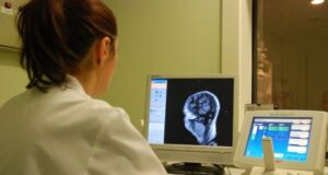 Centro Sclerosi Multipla, Nieddu incontra l’associazione AISM diabete-e-sclerosi-multipla-il-ruolo-delle-infezioni