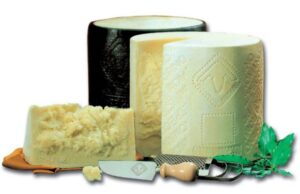 Pastori contro i caseifici industriali: “Il Fiore sardo è nostro” formaggi-dop-a-rischio-pili-and-ldquo-ci-scippano-il-marchio-pecorino-and-rdquo