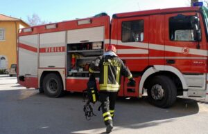 Auto fuori strada nel Nuorese: feriti marito e moglie, lui è grave incendi-regione-conferma-disponibilit-and-agrave-per-convenzione-con-vigili-del-fuoco