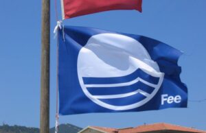 Bandiere blu: Sardegna al 7° posto della top-ten nazionale mare-issata-prima-bandiera-blu-conquistata-da-comune-sassari