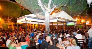 Cagliari, Comitato ‘Rumore no grazie’ attacca piano acustico: “Un inno alla illegalità” movida-sostenibile-giro-di-vite-a-marina-e-stampace