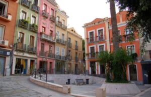 Cagliari, pugno di ferro contro gli incivili nelle zone della movida nuovo-spazio-per-i-bimbi-in-piazza-savoia-la-and-ldquo-bottega-dei-sogni-and-rdquo