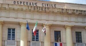 Lotta all’alopecia areata, Aou di Cagliari in prima linea parigi-bandiera-francese-al-san-giovanni-di-dio