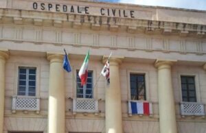 Lotta all’alopecia areata, Aou di Cagliari in prima linea parigi-bandiera-francese-al-san-giovanni-di-dio