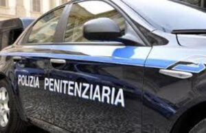 Carceri, Alghero: detenuto aggredisce un agente, portato al pronto soccorso