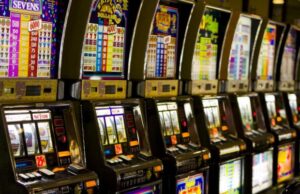 Monserrato: spariscono videopoker sequestrati e in custodia giudiziaria, una denuncia quartu-lotta-al-gioco-d-and-rsquo-azzardo-stop-alle-slot-machine-accanto-alle-scuole