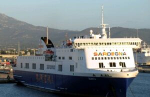 Collegamenti con le sole minori, la Cisl all’attacco scalo-chiuso-a-portoscuso-traghetto-per-carloforte-dirottato-a-calasetta