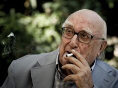 Una vita a scartamento ridotto: omaggio cagliaritano al maestro Andrea Camilleri universit-and-agrave-cagliari-coi-suoi-docenti-a-casa-camilleri