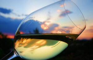 Vini, una indagine parlamentare sui rincari vini-sidd-and-ugrave-ra-incantano-firme-dell-and-rsquo-enologia-mondiale