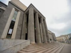 Cagliari, la Procura avvia una inchiesta sui pazienti morti di Covid-19 violenza-sessuale-su-allieva-13enne-7-anni-a-prof-di-musica