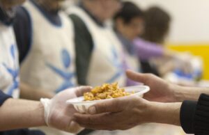 Sassari, pranzo di Natale alla Caritas: attese 200 persone