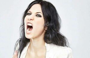 Cristina Scabbia (Lacuna Coil) si vaccina: “Confido nella scienza e nei medici”