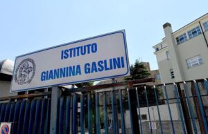 Neonata trasferita al Gaslini: la mamma resta bloccata in Sardegna