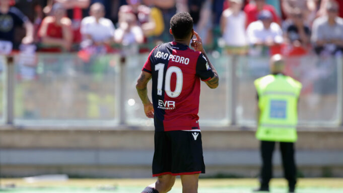 Il Cagliari è vivo e lotta | A Sassuolo strappa un pareggio