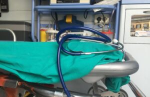 Ciclista travolto da un’auto a Sant’Antioco, in codice rosso un 68 enne