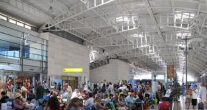 Nessun controllo per chi arriva nell’isola: i Progressisti sardi attaccano Solinas