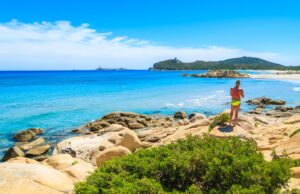 Airbnb, nella top 10 delle mete estive ci sono due località sarde