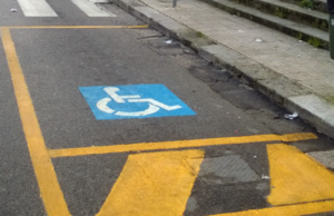 Cagliari, una “app” per i parcheggi destinati a persone con fragilità