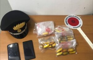 Cagliari, attività di spaccio mentre sconta i domiciliari: arrestato un 48enne