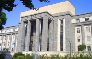 Assemini: uccise a sassate un cagnolino della vicina, condannato