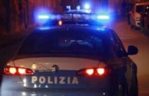 Via Roma, finto soccorritore ruba il cellulare a un 17 enne colto da malore