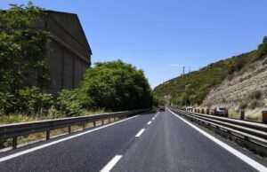 “Viaggio 600 km al giorno per la dialisi di mia madre” | Una petizione dalla Gallura