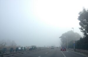 Meteo, a Capodanno Cagliari si risveglia sotto un manto di nebbia