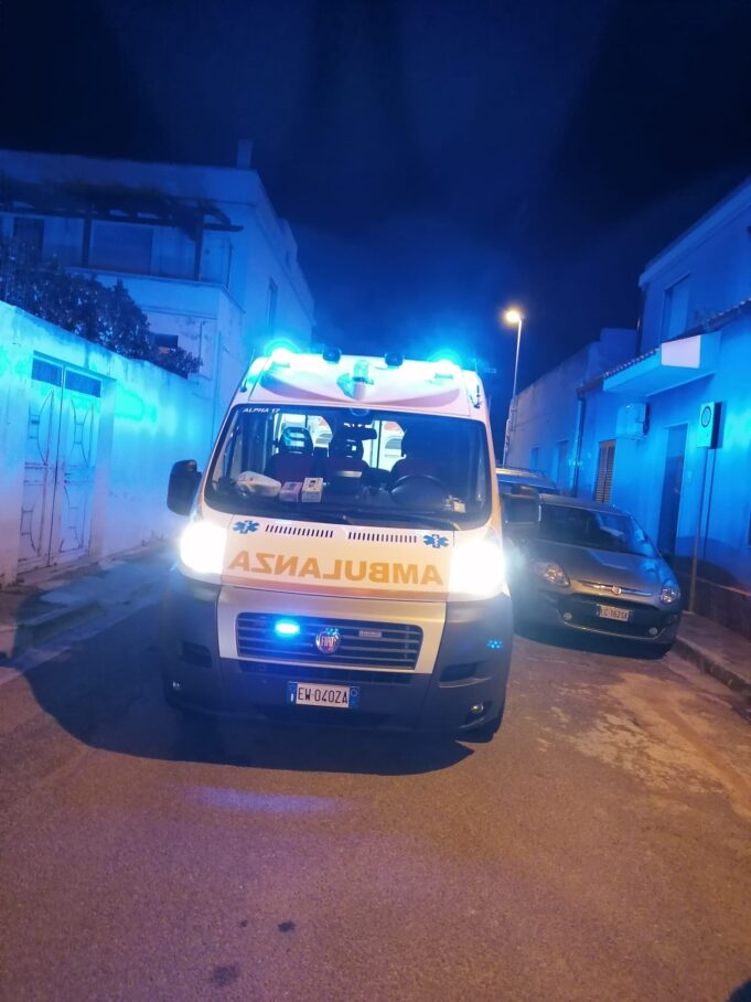 Oschiri: tentato omicidio nella notte, un uomo ‘accoltellato’ con forbici per la tosatura