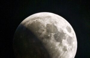 Energia dai detriti della Luna: Università di Cagliari in rampa di lancio