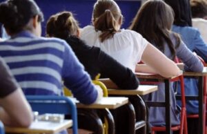 “Gli immaturi siete voi” | Studenti in piazza contro gli scritti della maturità
