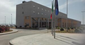 Pula: deve scontare un anno per produzione di stupefacenti, arrestato