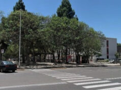 Piazza Giovanni XXIII; rubano il cellulare di una 20enne alla fermata del pullman