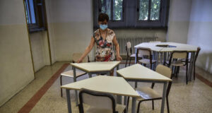 Un altro caso di scabbia a Cagliari: sono cinque le scuole chiuse