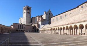 San Francesco, l’olio per la lampada votiva arriva dalla Sardegna