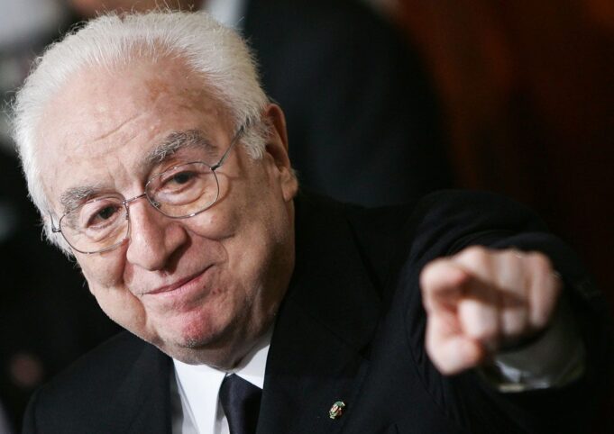 Undici anni fa ci lasciava Cossiga: cosa resta della sua eredità politica