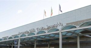 Turista con otto chili di sabbia e ciottoli fermato a Olbia