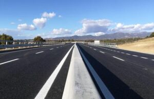 Strade, quasi 4 miliardi per la rete viaria sarda. Solinas: “Completare lavori già iniziati”