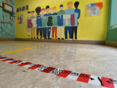 Polizia: una canzone con Red Canzian per la riapertura delle scuole ǀ Video