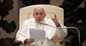 Papa grida al mondo: ‘Migranti morti in mare, è il momento della vergogna’