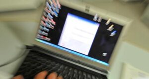 Attacchi sul web contro gli imprenditori che chiederanno il Green Pass