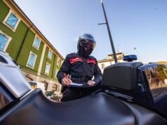 Cagliari: fermati a Sant’Elia dichiarano di avere “necessità di droga”, multati per violazione della ‘zona arancione’