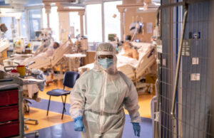 Covid Italia, sono 2.153 i nuovi positivi. Tasso di positività sale all’1,02%