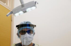 Assistono alla partita dell’Italia in un pub, cluster con 91 contagiati a Roma