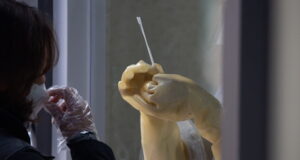 Covid, monitoraggio Iss: scende l’Rt nazionale