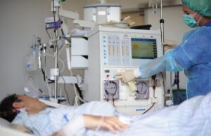 “Mio padre combatte contro un linfoma e non posso stargli vicino”