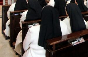 San Gavino: scritte di morte contro le suore